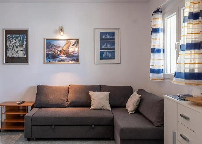 Apartment Tiam Pag Town