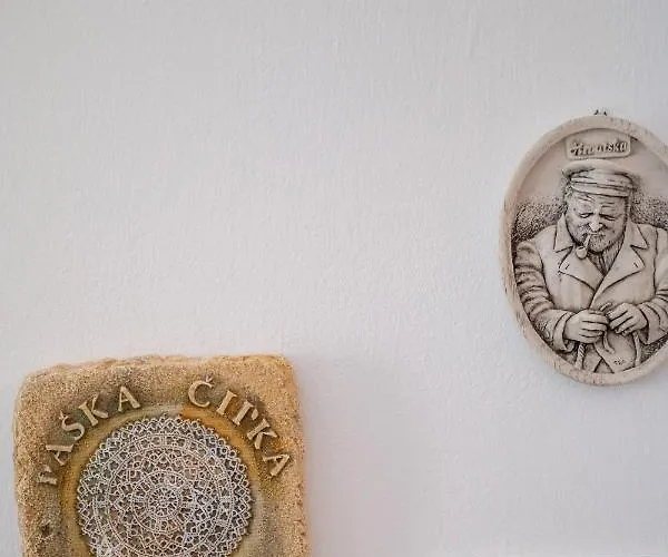 Tiam Apartment Pag Town