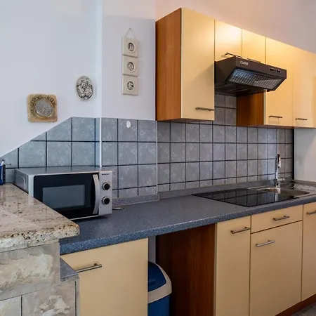 Apartment Tiam Pag Town
