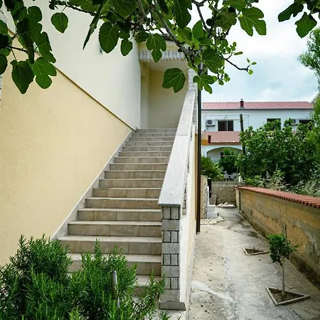 Apartment Tiam Pag Town