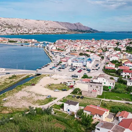 Tiam Apartmán Pag Town